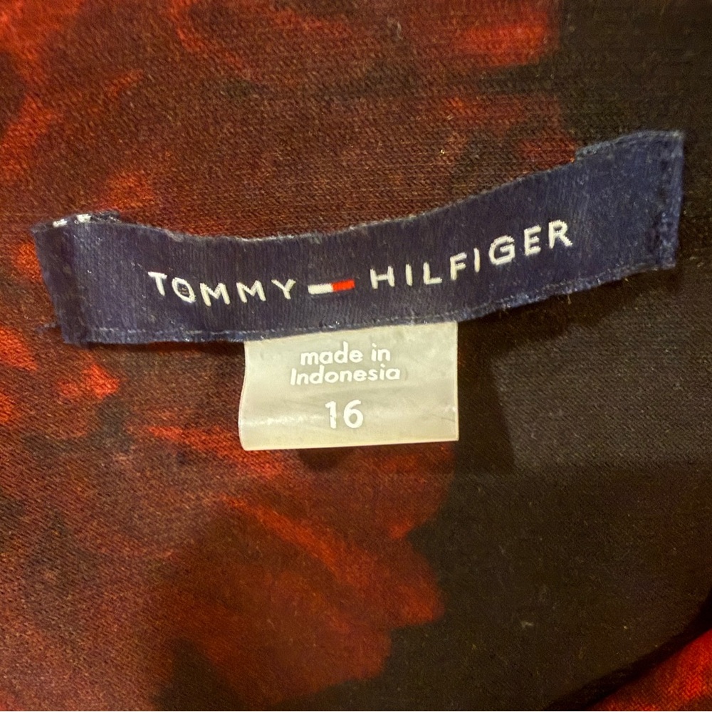 Tommy Hilfiger Floral Fit & Flare Dress Plus Size 16 - Picture 2 of 5